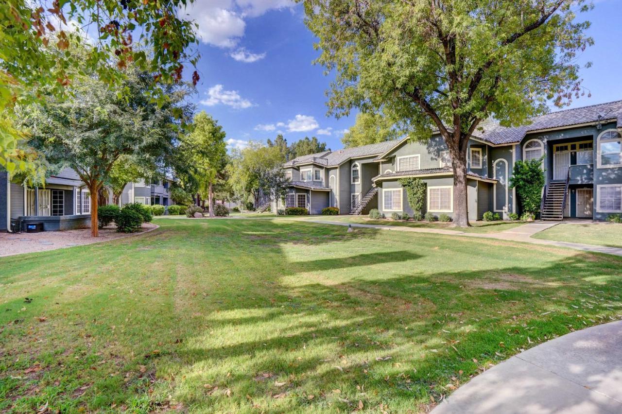 Pet-Friendly Condo With Pool About 7 Mi To Dtwn Chandler Exterior foto