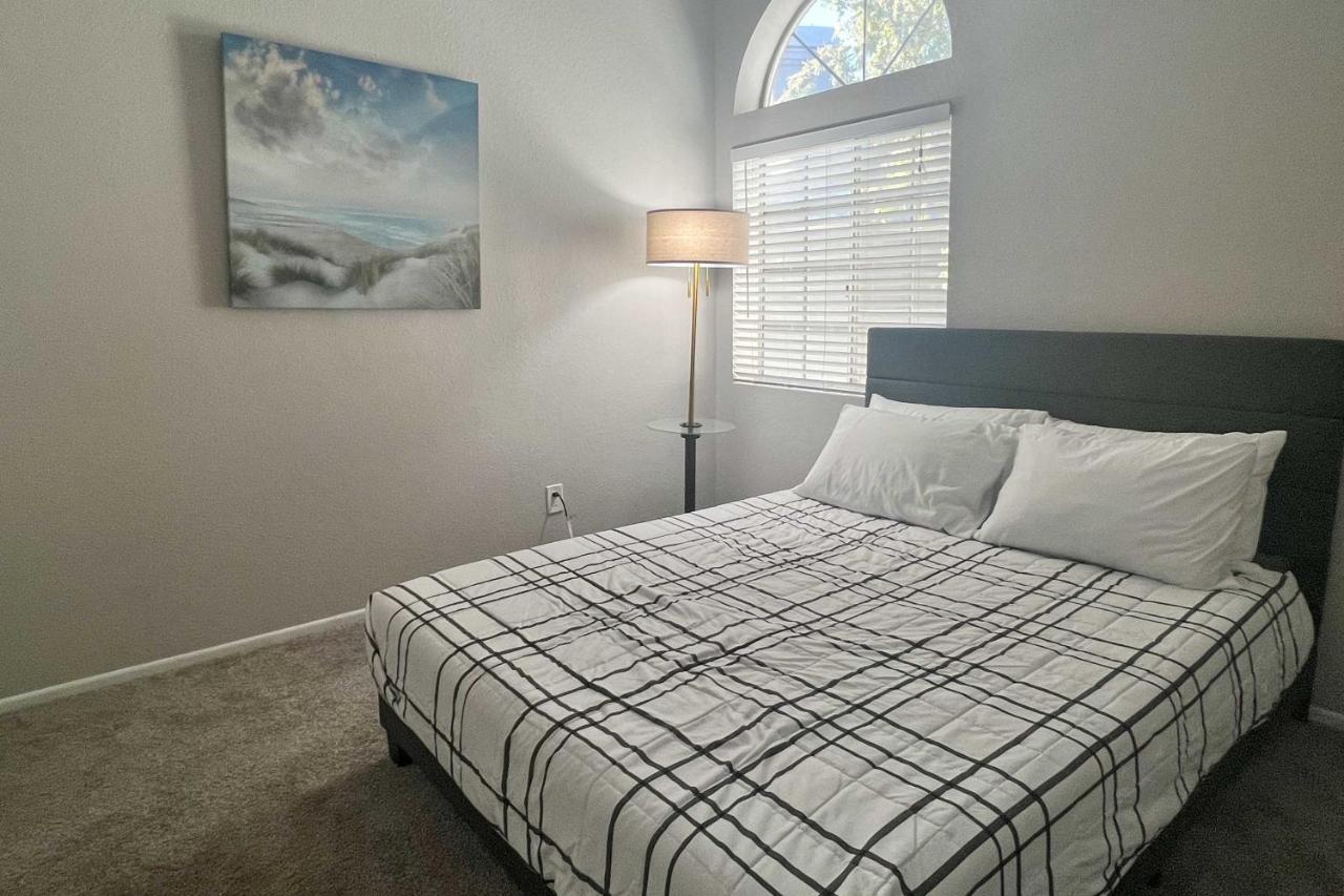 Pet-Friendly Condo With Pool About 7 Mi To Dtwn Chandler Exterior foto