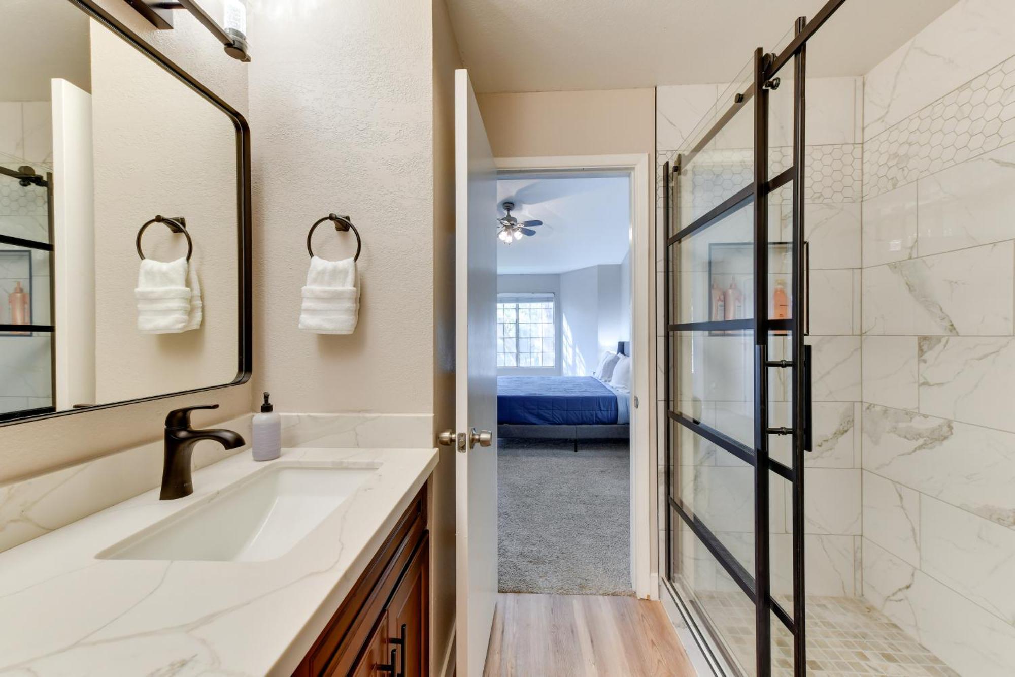Pet-Friendly Condo With Pool About 7 Mi To Dtwn Chandler Exterior foto